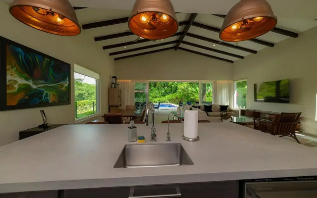 - Casa Forest 4 Bdrm Private Pool Family