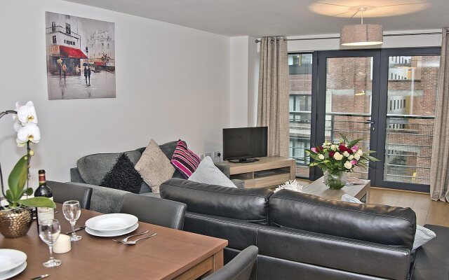 Base Serviced Apartments - Duke Street