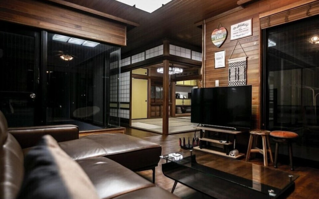 Pension Tony House