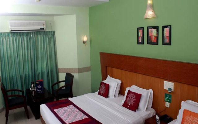 Oyo 2410 Near Railway Station