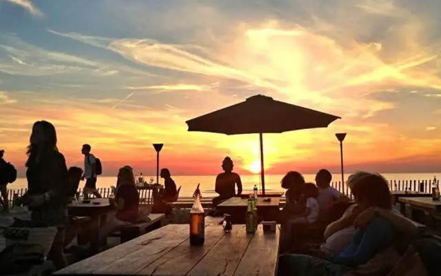 Special, Compound Group Accommodation, Near the Sea