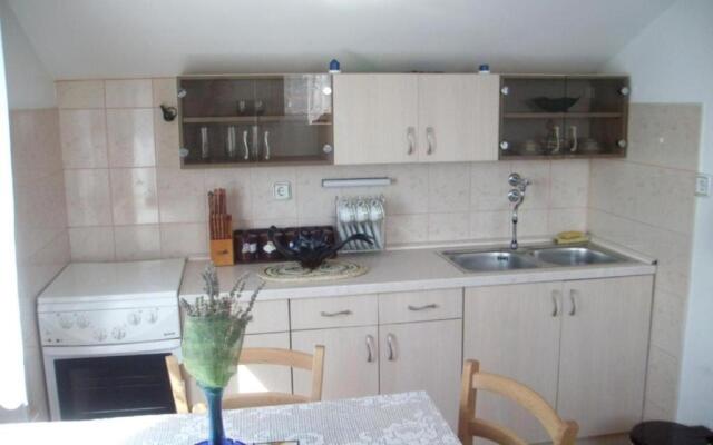 Apartment Mirni - 5 m from sea