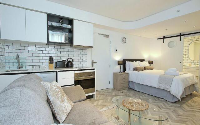 Tuynhuys Self Catering Studio Apartments