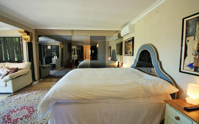 Stunning Puerto Banus Sea View Villa