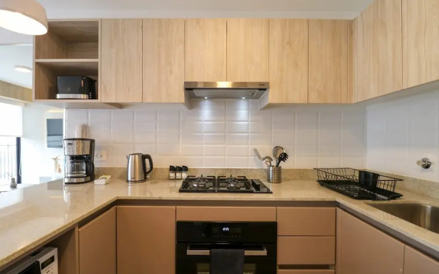 w Comfortable 1BR w Modern Balcony in San Isidro