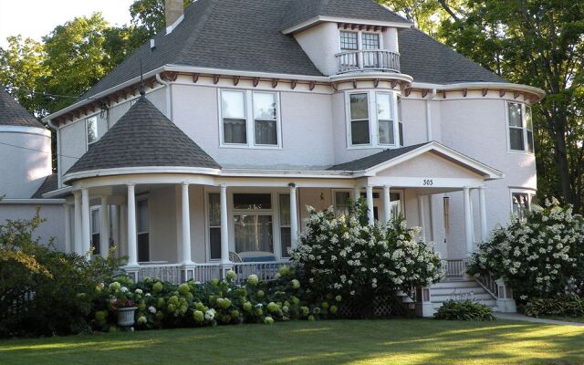 Oscar H. Hanson House