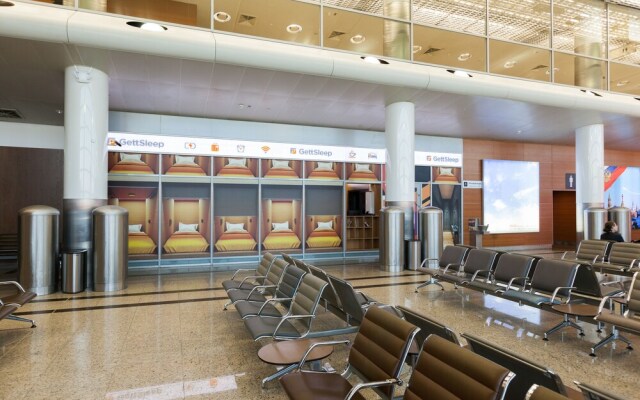Capsule Hotel GettSleep Sheremetyevo