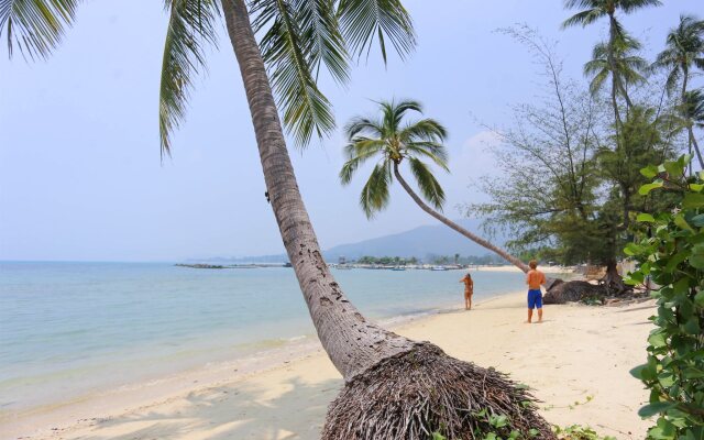 Pao Jin Poon Beach Front Villa