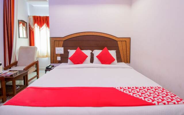 OYO 15936 Hotel Gnr Residency