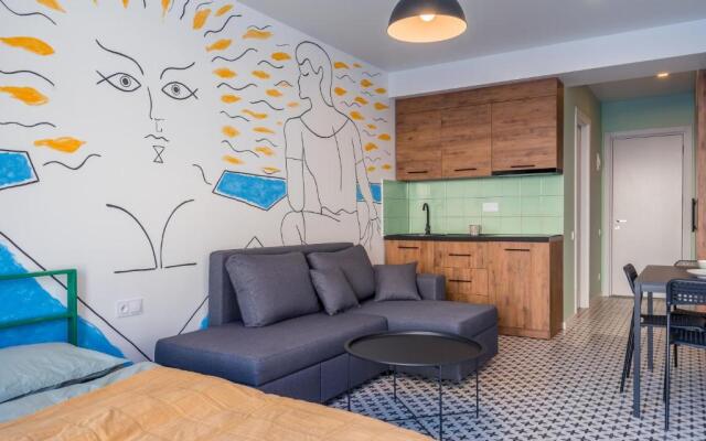 Twin Apartments 2