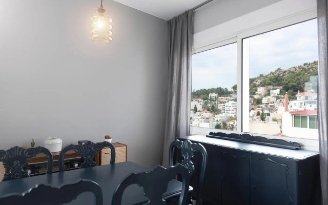 Vanilla Luxurious Apartment