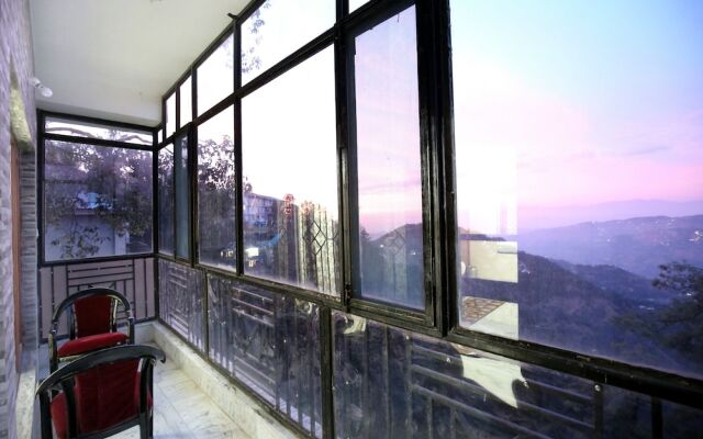 OYO 10737 Home Mountain View 3BHK Keleston