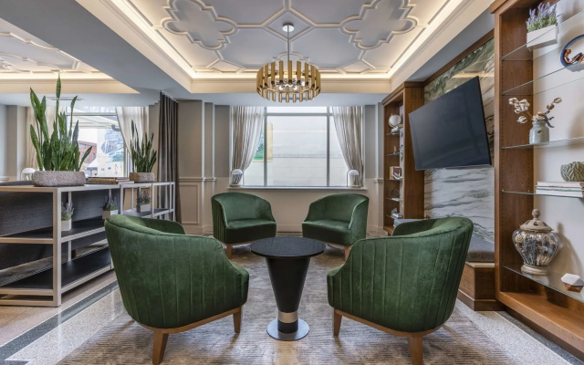 Hotel Elkhart, Tapestry Collection by Hilton