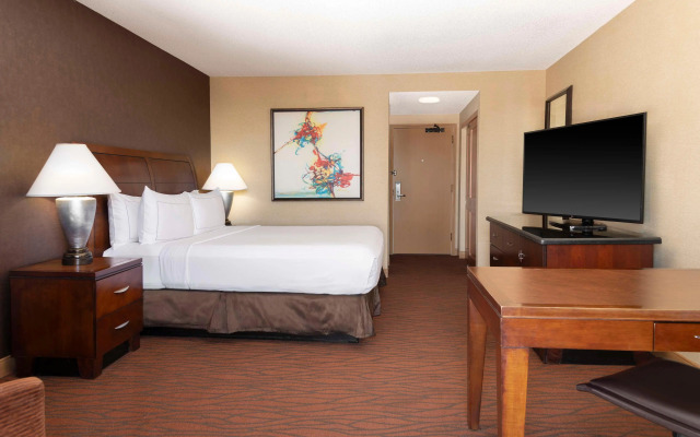 Hilton Orange County/Costa Mesa