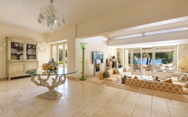 2457 Villa Allegra by Perle di Puglia