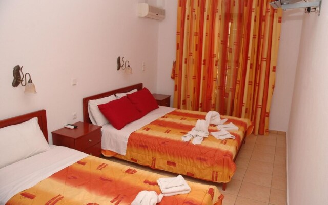 Agnanti Hotel Alonissos Triple Room Sea View