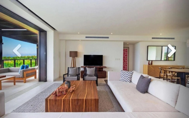 Sophisticated and Contemporary Style Three Bedroom Villa