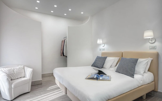 Total White Home Sorrento