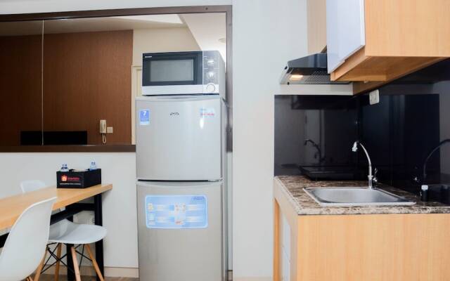 Cozy 2BR at Springlake Summarecon Bekasi Apartment