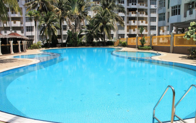 6-8pax Cozy Homestay @ Teluk Kemang Port Dickson