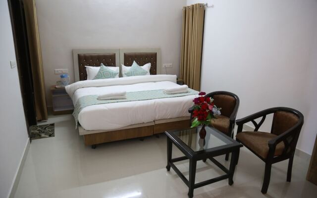Hotel Yog Tapovan