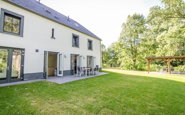 Lush Holiday Home 4km From Maastricht