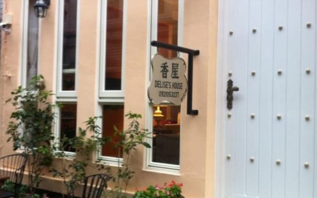 hotelImage