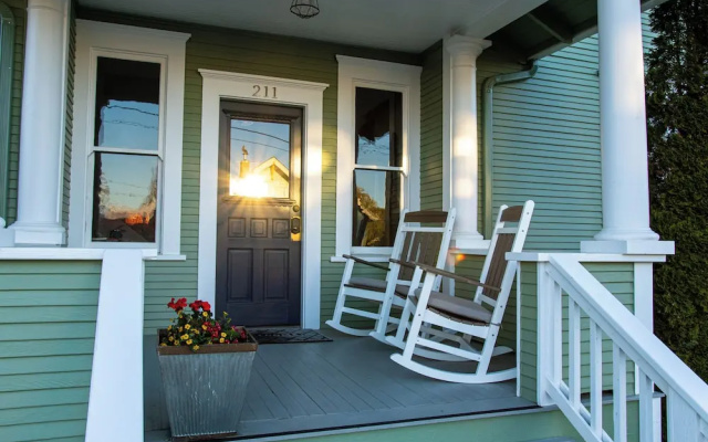 Pearl Inn Bed and Breakfast