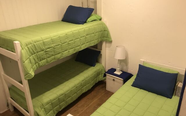 Nomad Paddle Hostel