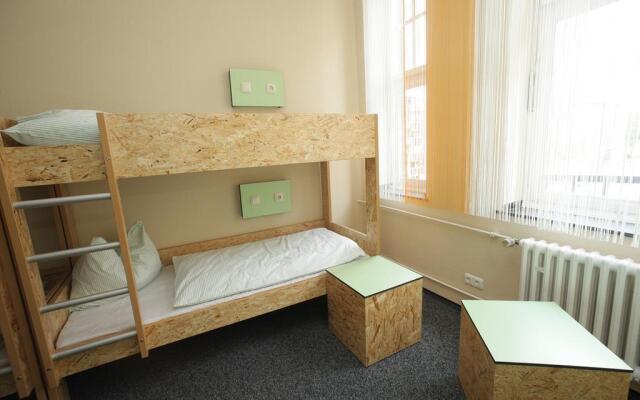 Pathpoint Cologne Backpacker Hostel