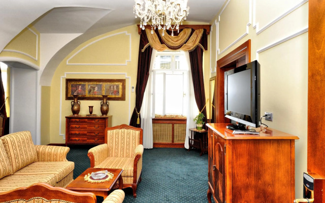 Garni Hotel Leopold I