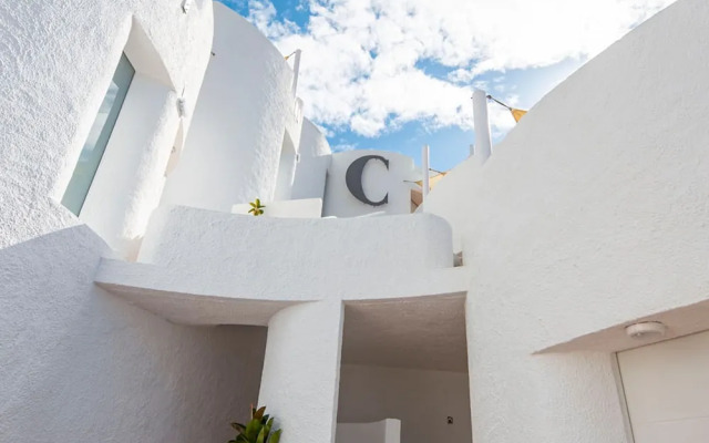 Castell Mar 1006 in Roses