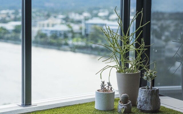Homely Apartment at Waterfront