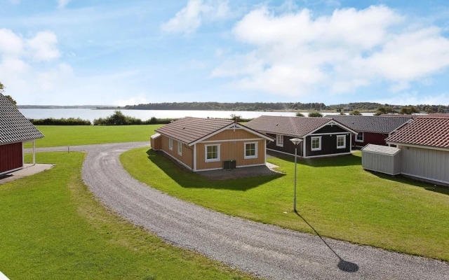 6 Person Holiday Home on a Holiday Park in Grasten