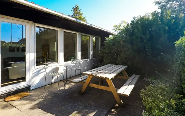 8 Person Holiday Home in Albaek