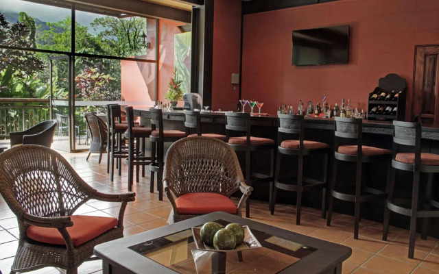Arenal Kioro Suites & Spa