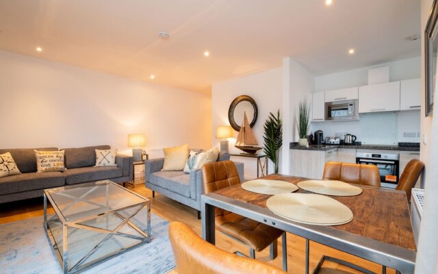 11 Loch View PF Kenmore