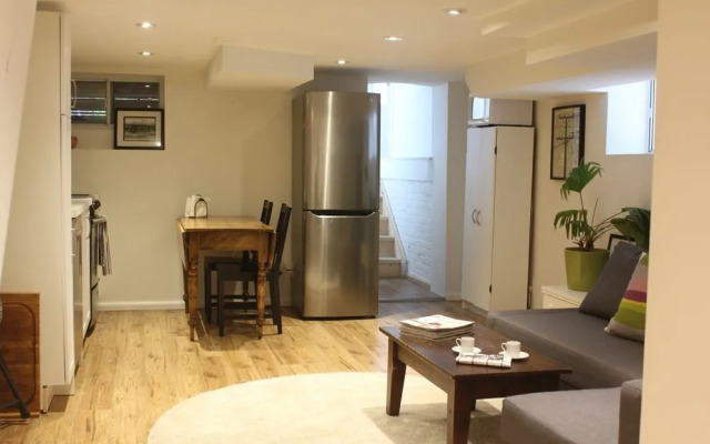 Applewood Suites - Danforth Basement