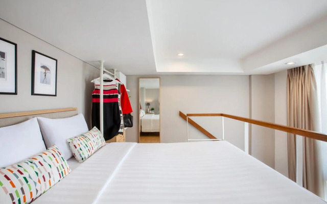 White Tree Residence