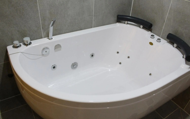 Jeonju Lime Hotel