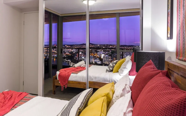 African Escape on Level 38 – Guest Rooms – Brisbane