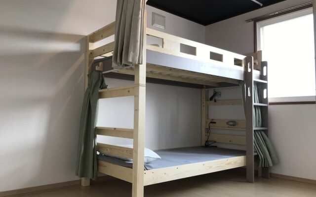 Sapporo Guest House Anne - Hostel