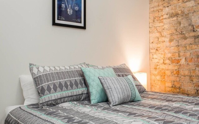 Handsome Mccormick 3bd-2ba Loft