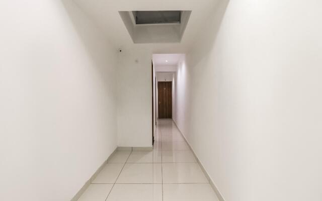 Rv Hotel by OYO Rooms