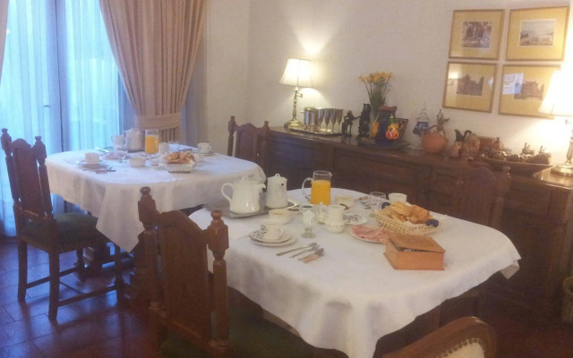 816 B&B