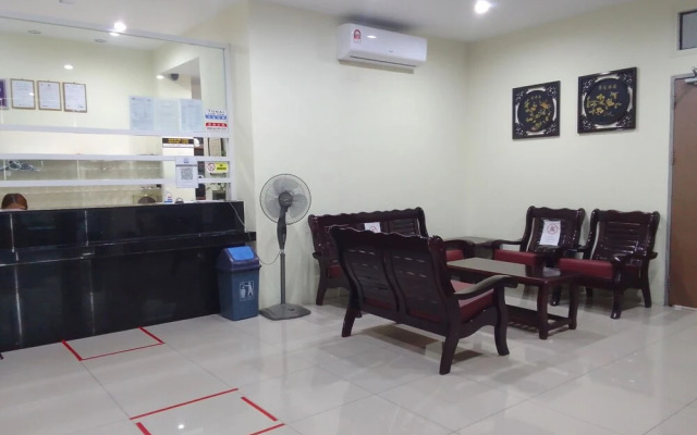 Borneo Suites Hotel