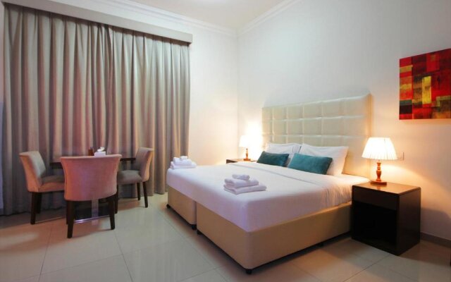 Signature Holiday Homes - Luxury Studio Apartment Al Barsha South Dubai