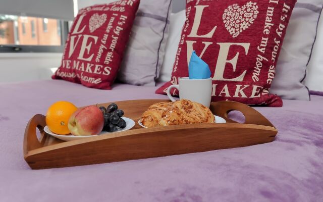 Select Serviced Accommodation - Summit House