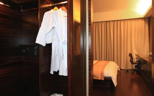 Guangzhou HeeFun Apartment - Poly World Trading Center