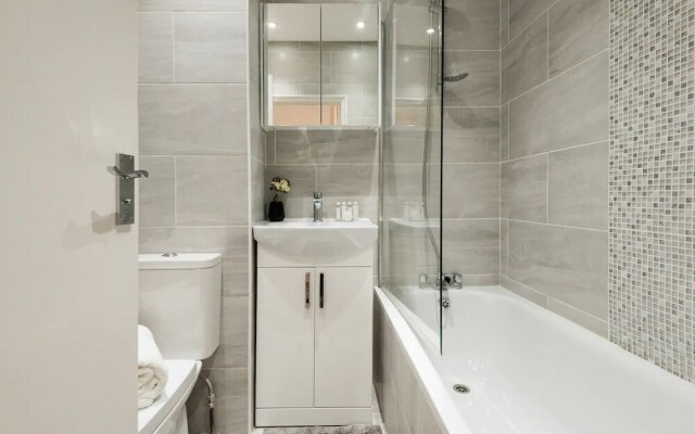 The Armadale Road Residence II